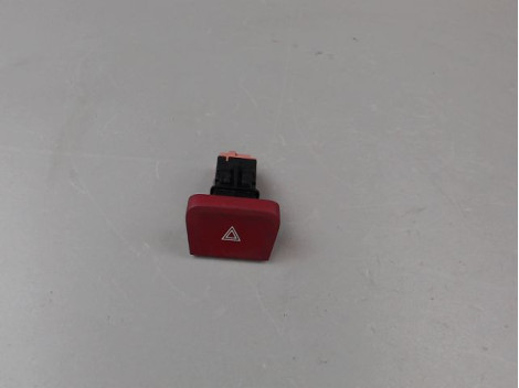 BOUTON DE WARNING CITROEN C4