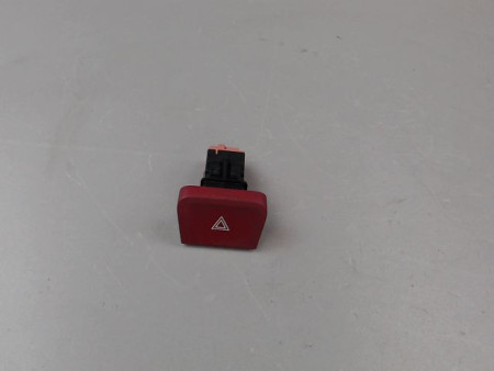BOUTON DE WARNING CITROEN C4