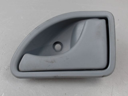 POIGNEE INTERIEURE PORTE AVANT DROIT RENAULT TWINGO