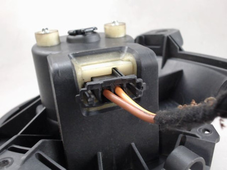 MOTEUR VENTILATEUR CHAUFFAGE FIAT PUNTO