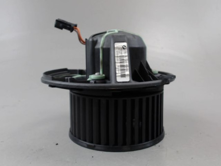 MOTEUR VENTILATEUR CHAUFFAGE B.M.W. SERIE 1