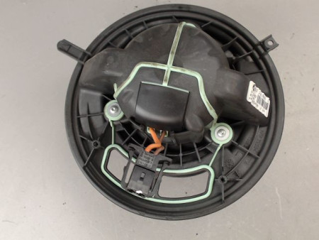 MOTEUR VENTILATEUR CHAUFFAGE B.M.W. SERIE 1