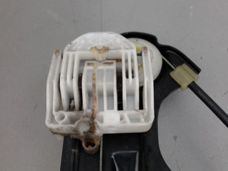 MECANISME LEVE-GLACE AVANT GAUCHE B.M.W. X5