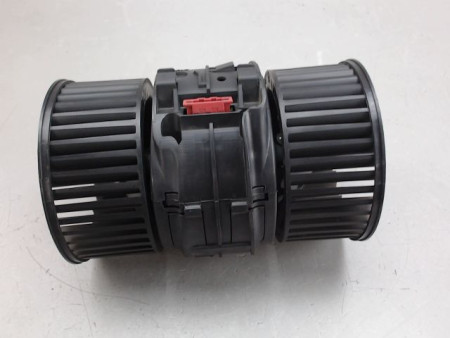 MOTEUR VENTILATEUR CHAUFFAGE RENAULT MEGANE