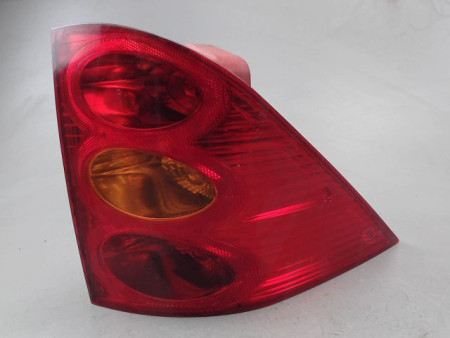 FEU ARRIERE GAUCHE  PEUGEOT 1007