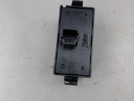 BOUTON DE WARNING DACIA LODGY