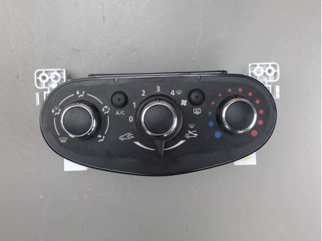COMMANDE DE CHAUFFAGE DACIA DUSTER