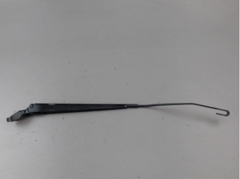 BRAS ESSUIE-GLACE AVANT GAUCHE PEUGEOT 306