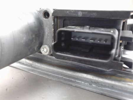 MECANISME LEVE-GLACE AVANT GAUCHE PEUGEOT 208