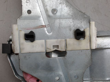 MECANISME LEVE-GLACE AVANT GAUCHE PEUGEOT 208