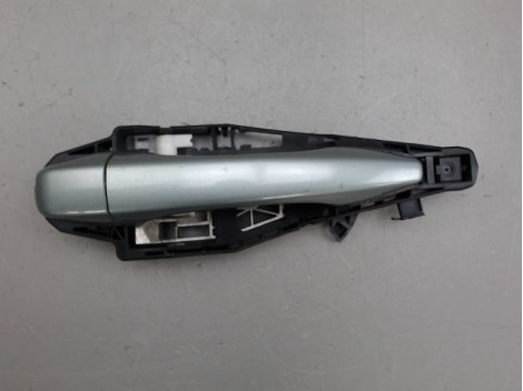 POIGNEE EXTERIEURE PORTE AVANT DROIT CITROEN C4