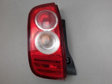 FEU ARRIERE GAUCHE  NISSAN MICRA