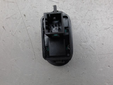 COMMANDE LEVE-GLACE PORTE AVG PEUGEOT 1007