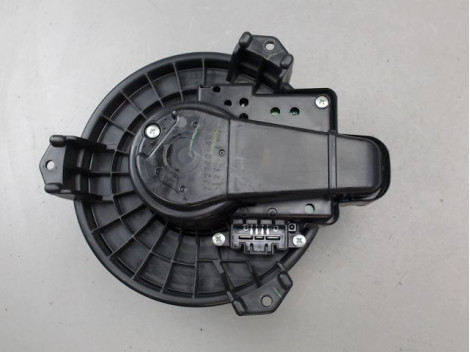 MOTEUR VENTILATEUR CHAUFFAGE TOYOTA RAV4