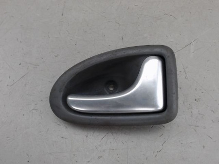 POIGNEE INTERIEURE PORTE AVANT DROIT RENAULT MEGANE