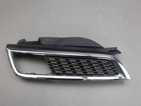 GRILLE CALANDRE DROIT NISSAN MICRA