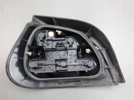 FEU ARRIERE DROIT RENAULT MEGANE