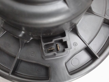 MOTEUR VENTILATEUR CHAUFFAGE TOYOTA COROLLA