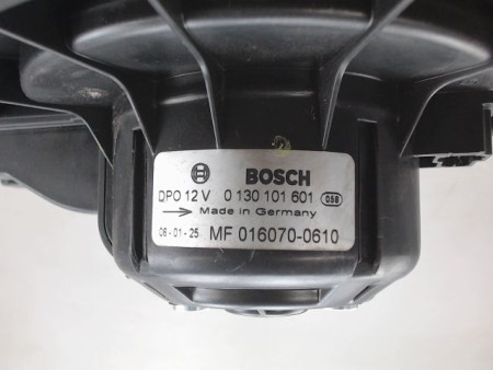 MOTEUR VENTILATEUR CHAUFFAGE TOYOTA COROLLA