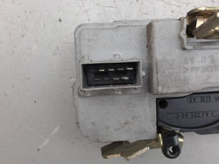 SYSTEME CONDAMNATION AVANT DROIT CITROEN XSARA