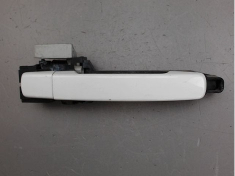 POIGNEE EXTERIEURE PORTE AVANT DROIT NISSAN QASHQAI