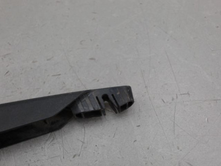 BRAS ESSUIE-GLACE ARRIERE NISSAN QASHQAI