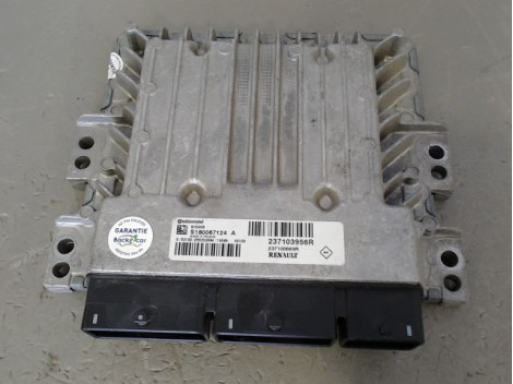 CALCULATEUR MOTEUR RENAULT MEGANE