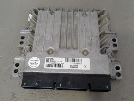 CALCULATEUR MOTEUR RENAULT MEGANE