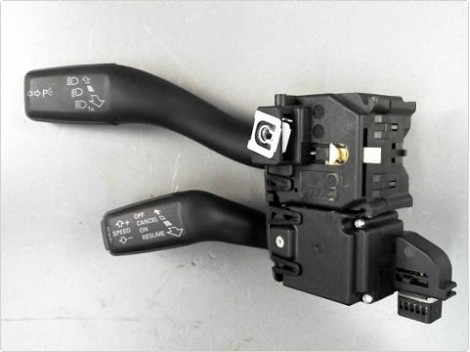 COMMANDE CLIGNOTANT AUDI A3 SPORTBACK 08-12