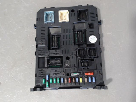 BOITIER GESTION HABITACLE PEUGEOT 308