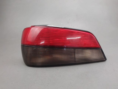 FEU ARRIERE GAUCHE  PEUGEOT 306
