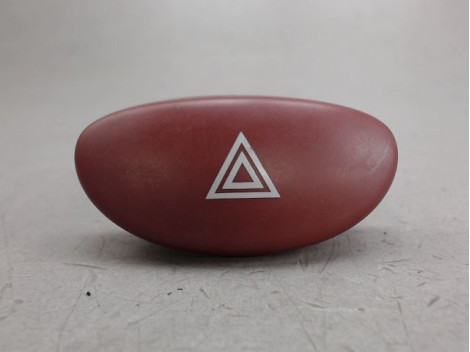 BOUTON DE WARNING PEUGEOT 206