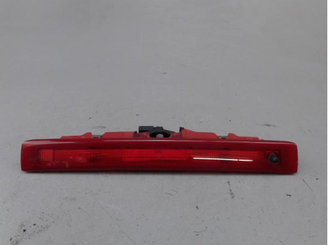FEUX STOP SUPPLEMENTAIRE RENAULT CLIO