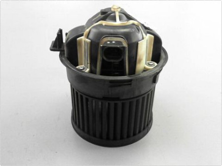 MOTEUR VENTILATEUR CHAUFFAGE PEUGEOT 308 2007-2011