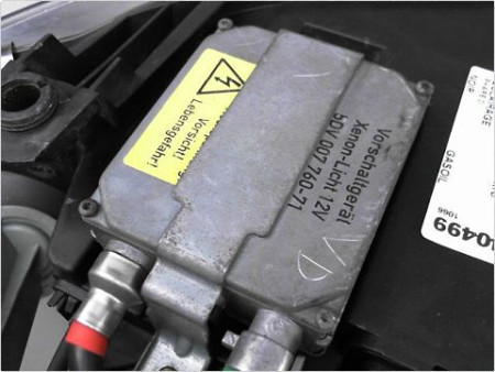 PHARE DROIT AUDI A6 2001-2004