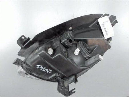 PHARE DROIT CITROEN XSARA PICASSO 99-10