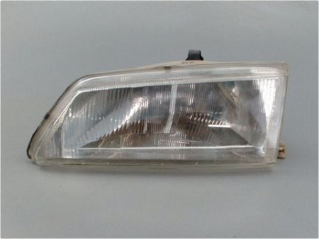PHARE GAUCHE PEUGEOT 106