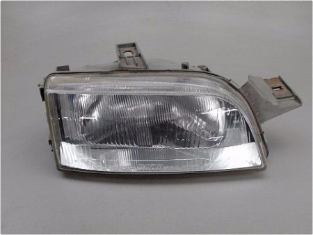 PHARE DROIT FIAT PUNTO