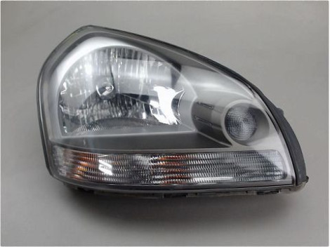 PHARE DROIT HYUNDAI TUCSON
