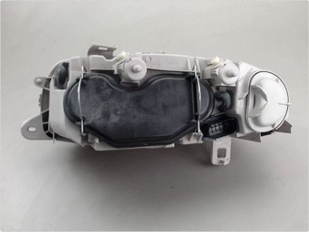 PHARE DROIT ALFA ROMEO 147