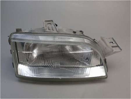 PHARE DROIT FIAT PUNTO