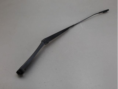 BRAS ESSUIE-GLACE AVANT DROIT FORD KUGA
