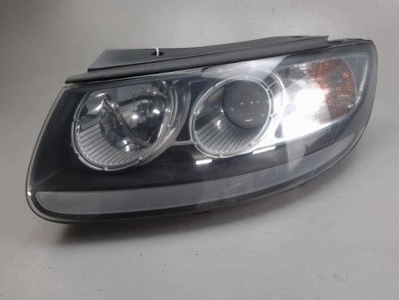 PHARE GAUCHE HYUNDAI SANTAFE