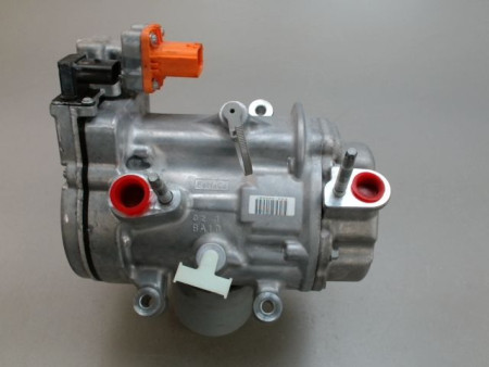 COMPRESSEUR AIR CONDITIONNE FORD KUGA