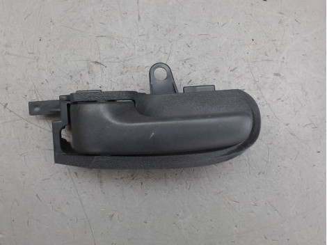 POIGNEE INTERIEURE PORTE AVANT GAUCHE TOYOTA YARIS