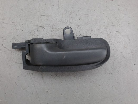 POIGNEE INTERIEURE PORTE AVANT GAUCHE TOYOTA YARIS