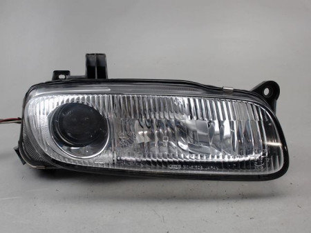 PHARE DROIT MAZDA 323