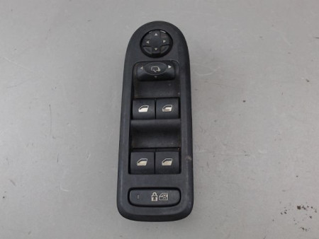 COMMANDE LEVE-GLACE PORTE AVG PEUGEOT 308