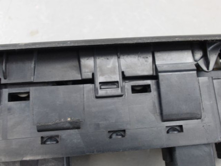 COMMANDE LEVE-GLACE PORTE AVG PEUGEOT 308