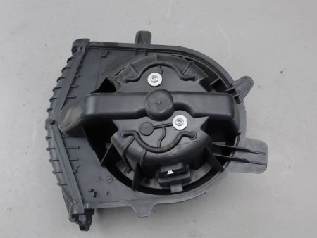 MOTEUR VENTILATEUR CHAUFFAGE RENAULT MEGANE